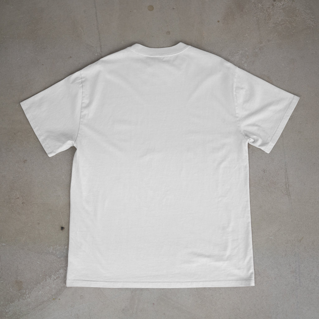 playera de manga corta blanca